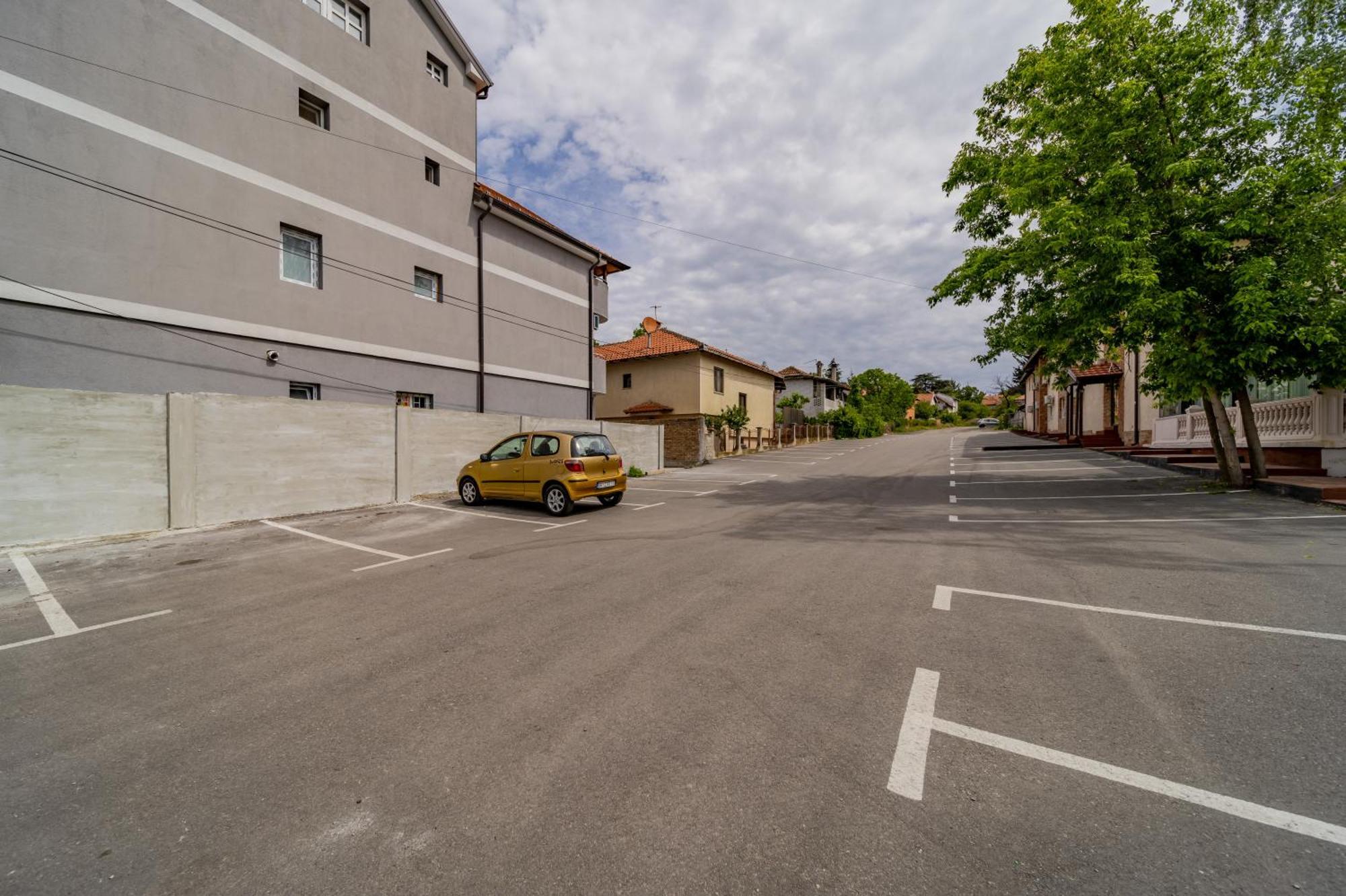 Apartmani 41 U Beogradu Voždivac Buitenkant foto