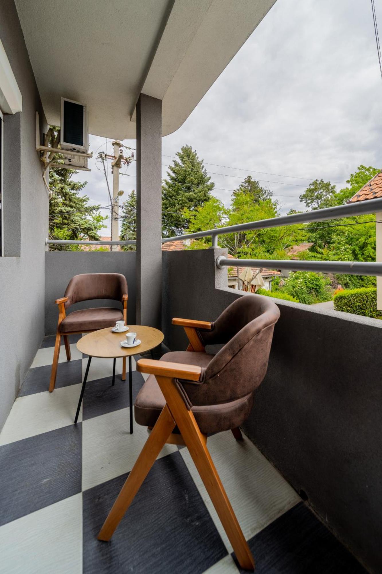Apartmani 41 U Beogradu Voždivac Buitenkant foto